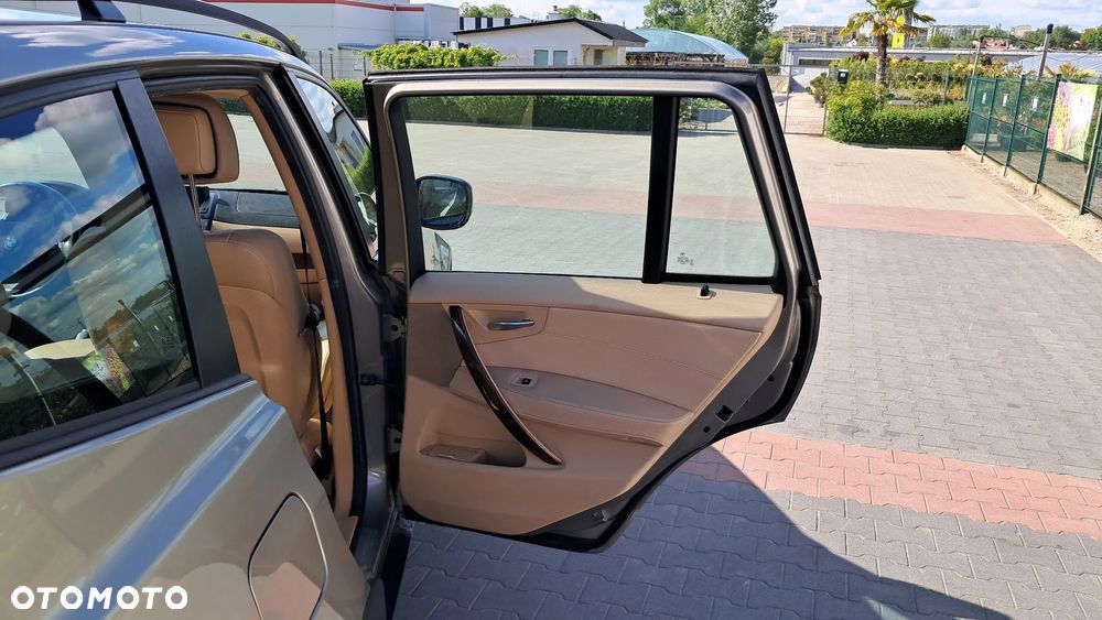 BMW X3 xDrive20i - 10