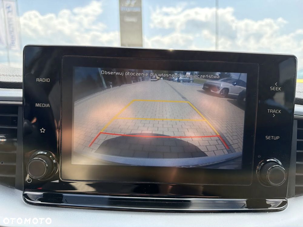 Kia XCeed 1.5 T-GDI M - 24