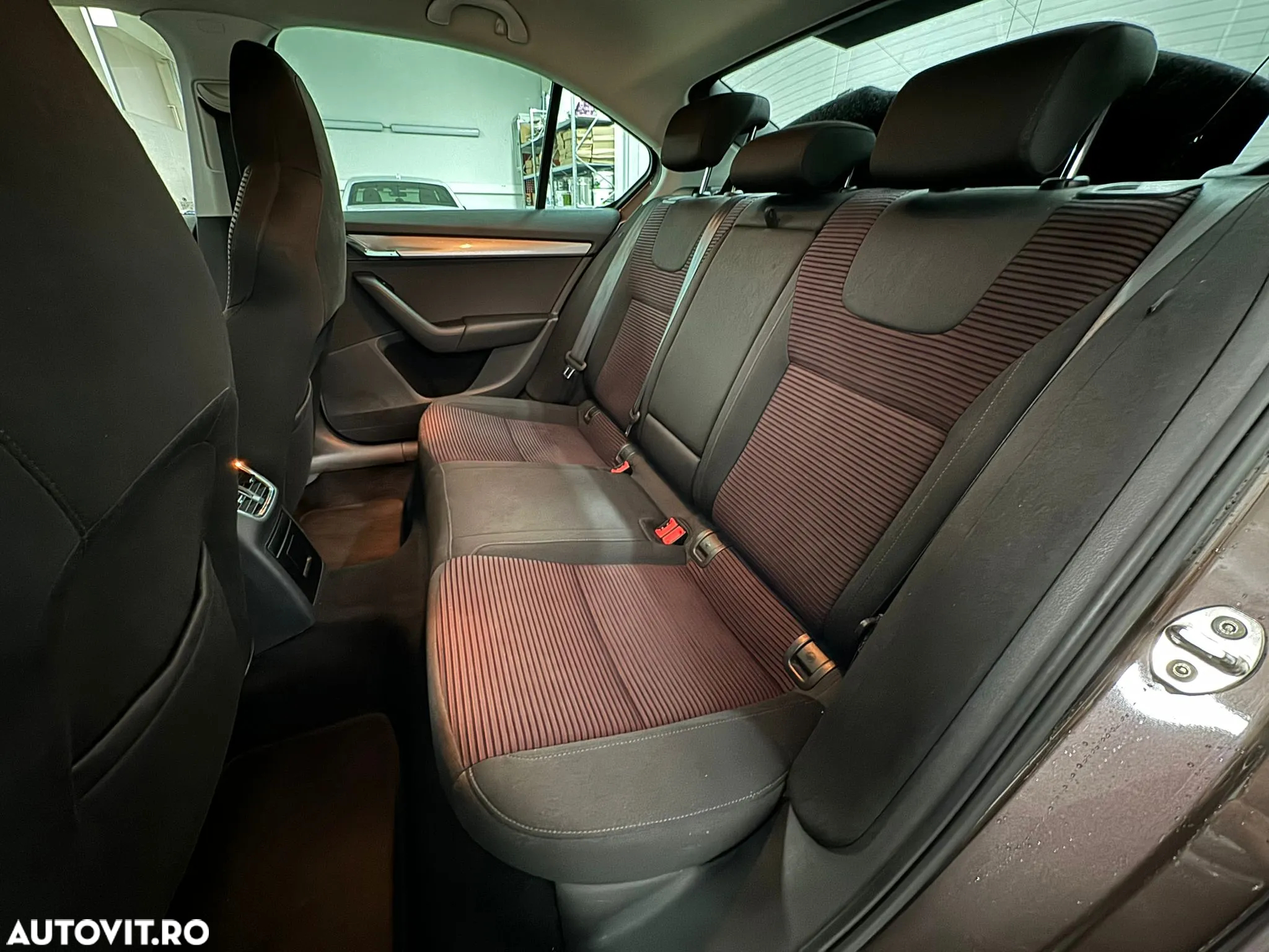 Skoda Octavia - 10