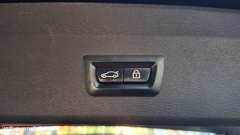 BMW X1 16 d sDrive Line Sport - 54