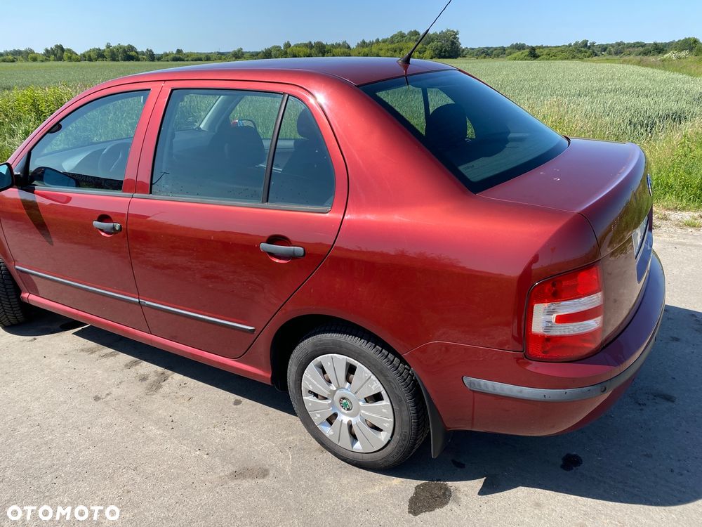 Skoda Fabia 1.4 16V Ambiente - 9