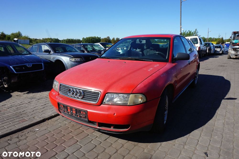 AUDI A4 B5 SEDAN 1996 LY3H 1.6 16V ADP 100KM CUW CZERWONY na części - 1