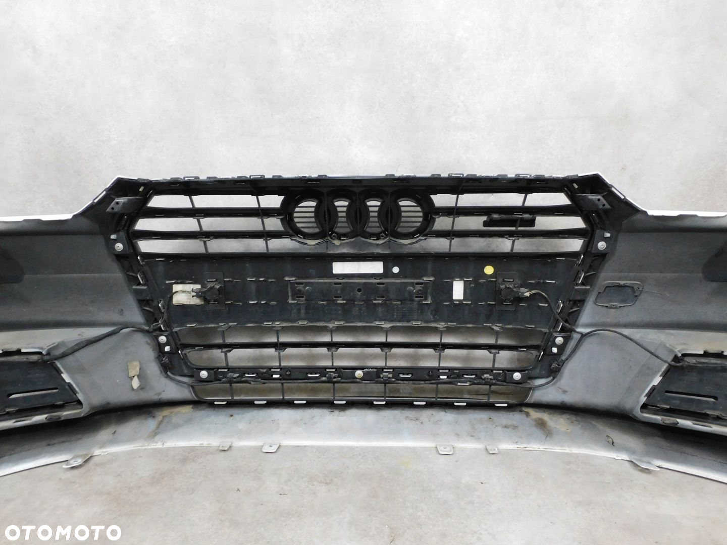 AUDI A4 B9 8W ZDERZAK PRZÓD PRZEDNI ZWYKŁY KOMPLETNY 6XPDC BIAŁY - 14