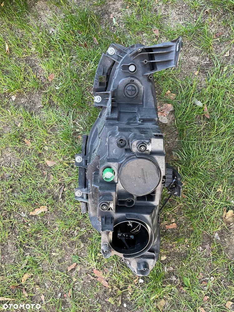 Lampa / reflektor przedni prawy FIAT TIPO II 2016 - 2024 - 2