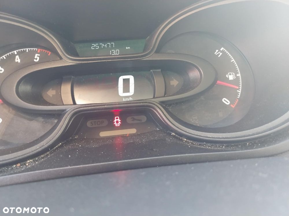 Opel Vivaro - 4