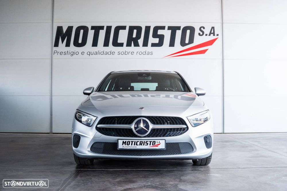 Mercedes-Benz A 250 e - 3