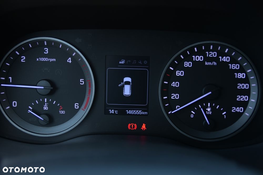 Hyundai Tucson 2.0 CRDI 2WD Style - 32