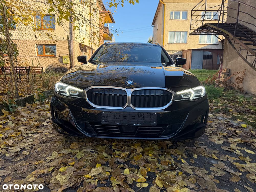 BMW Seria 3 330e xDrive Sport Line sport - 16