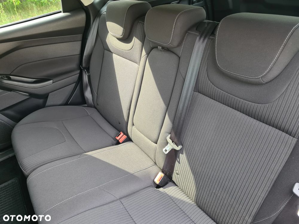 Ford Focus - 12