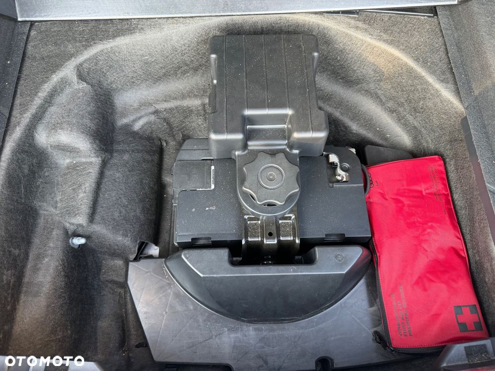 Audi A4 Avant - 27