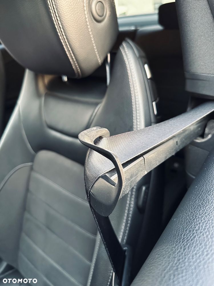 Mercedes-Benz Klasa C 200 4-Matic 9G-TRONIC - 18