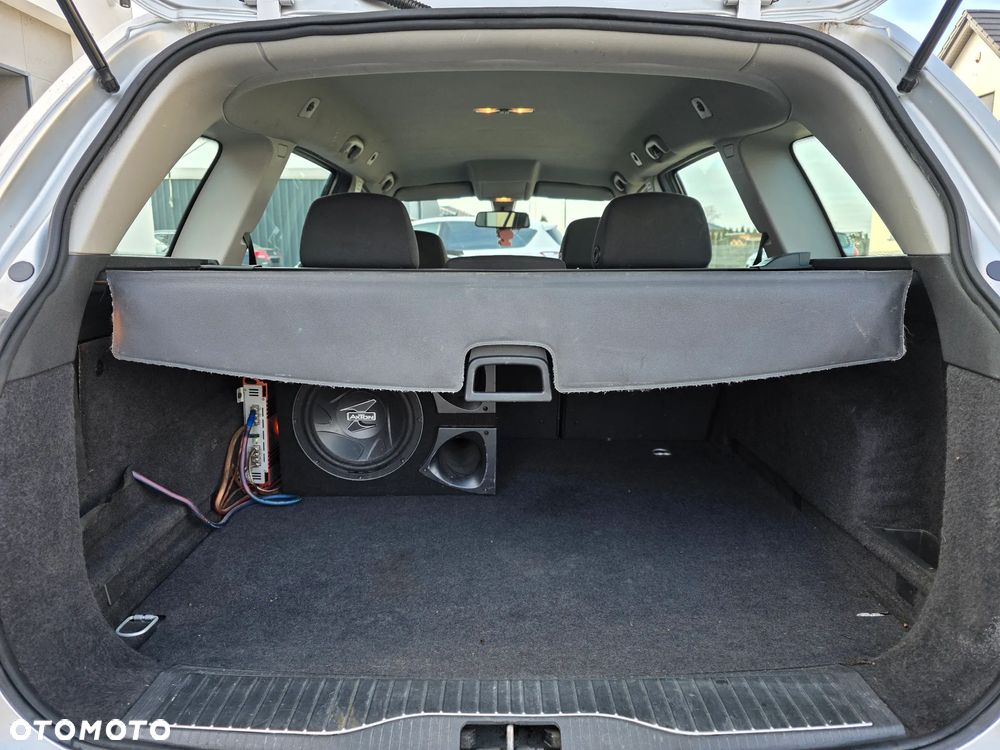 Opel Astra 1.7 CDTI DPF NAVI - 17