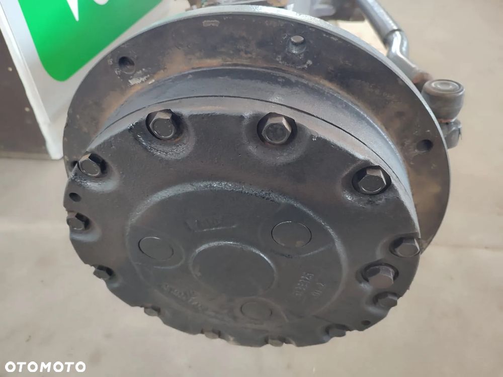 Most napędowy 5171705  5136925 New Holland TM 135 - 10