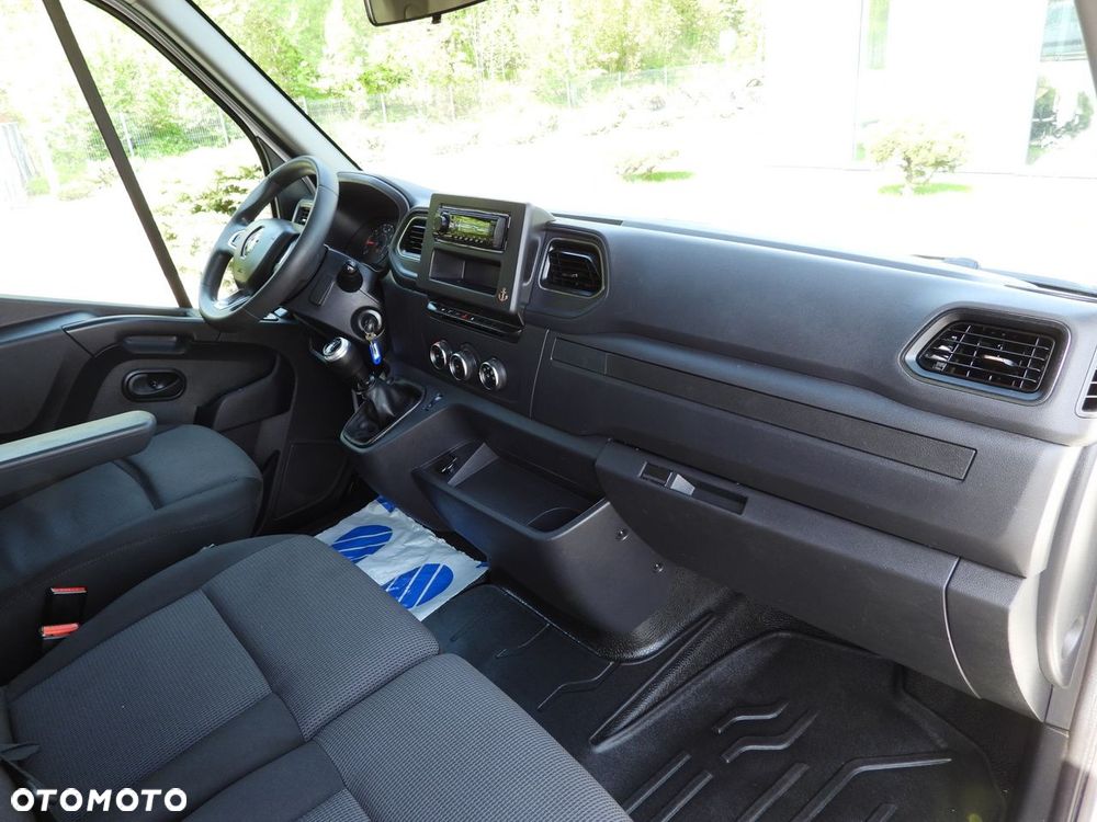 Renault MASTER  PLANDEKA 10 PALET WEBASTO TEMPOMAT LEDY PNEUMATYKA KLIMATYZACJA  165KM - 38