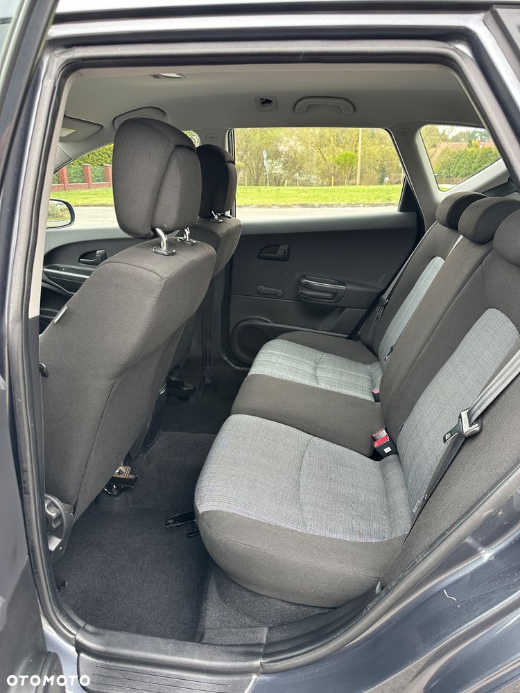 Kia Ceed 1.4 L Euro2012 - 34