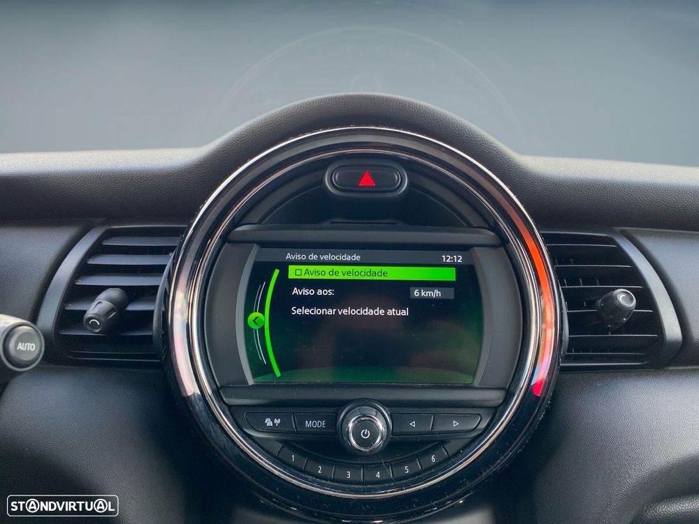 MINI 5 Portas Cooper D - 8