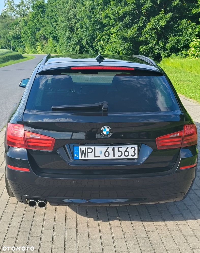 BMW Seria 5 520d xDrive Luxury Line - 7