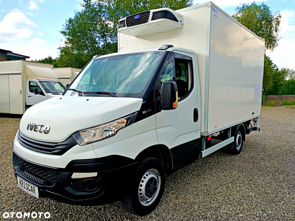 Iveco 35S14 Chłodnia FRC Winda 3 osobowy Klima