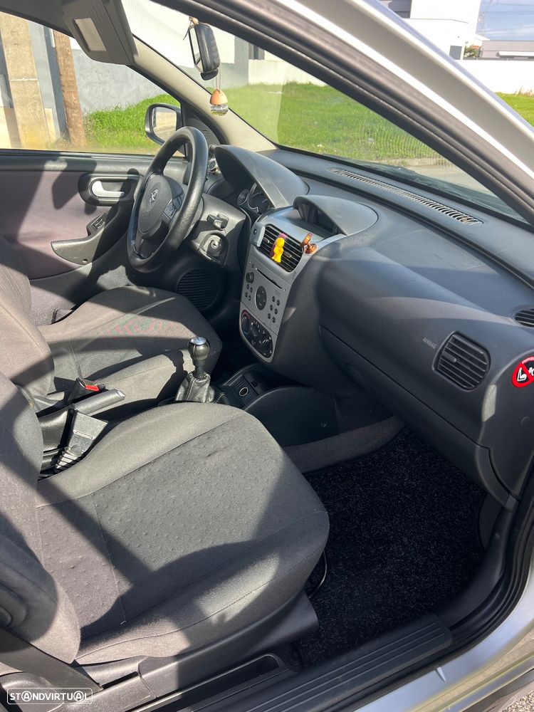 Opel Corsa - 10