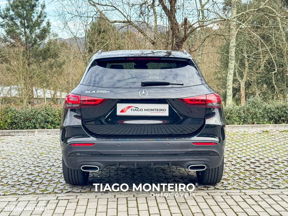 Mercedes-Benz GLA 250 e AMG Line - 28