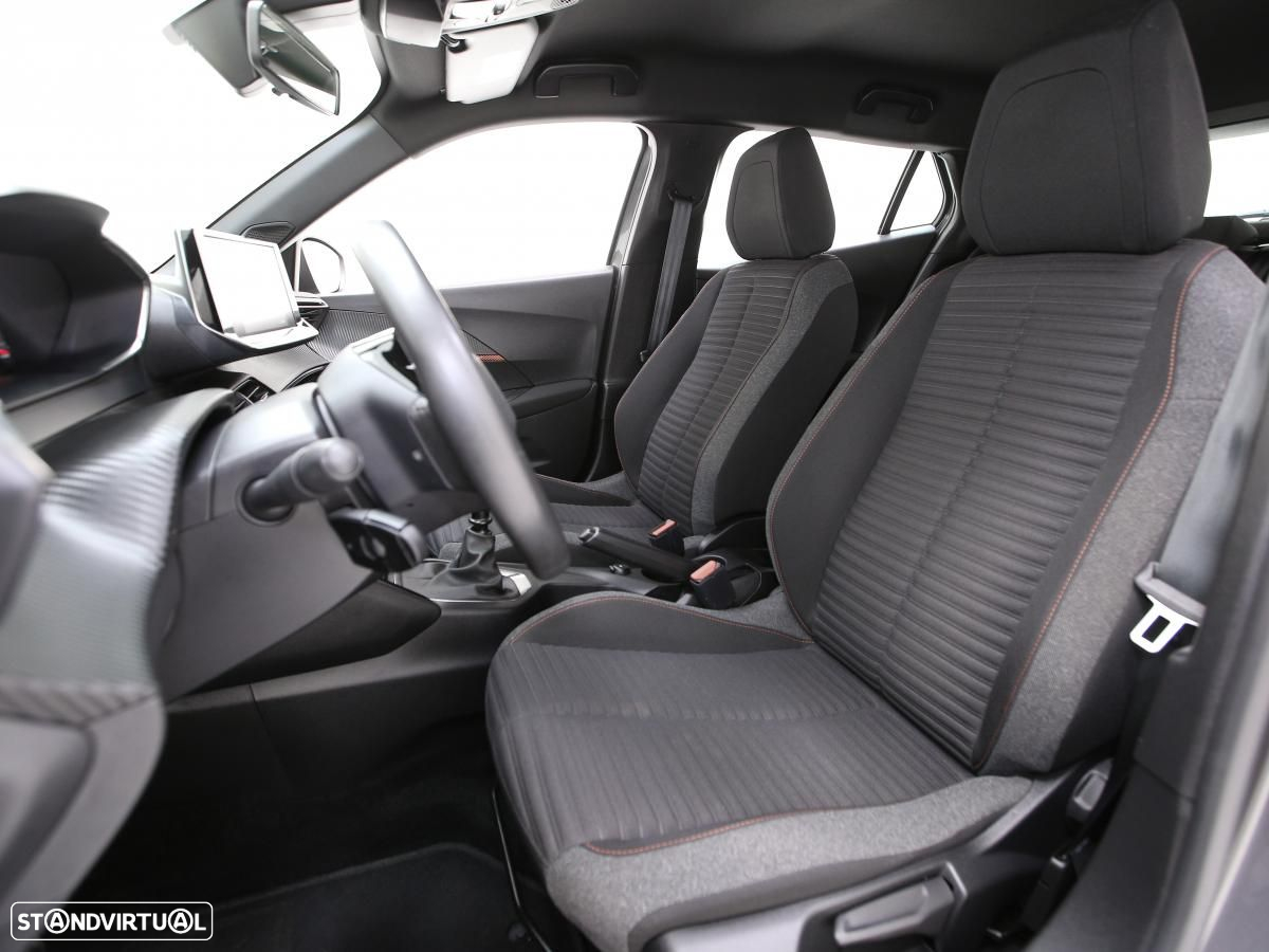 Peugeot 2008 1.2 PureTech Active - 8