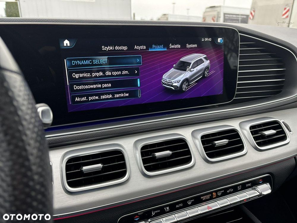 Mercedes-Benz GLE - 28