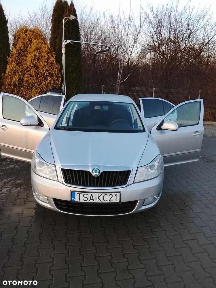 Skoda Octavia 1.6 - 15