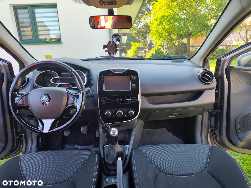 Renault Clio - 20