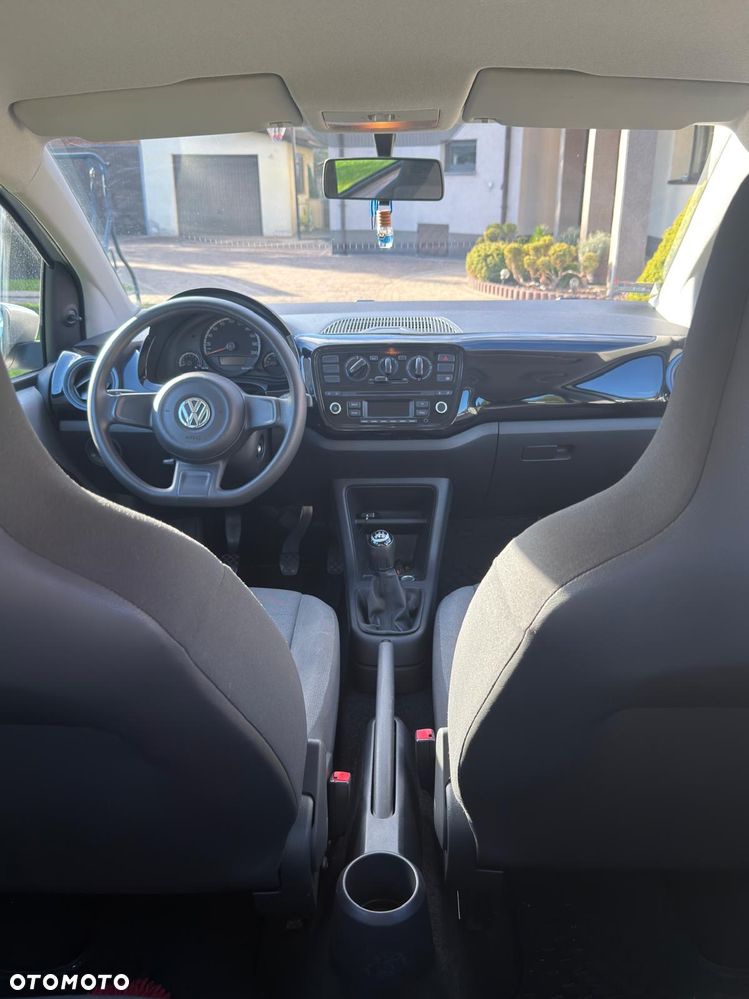 Volkswagen up! 1.0 move - 8