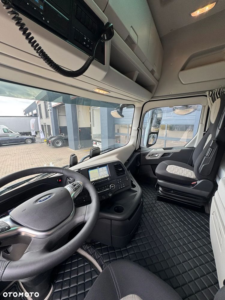 Ford F-MAX 500 - 14