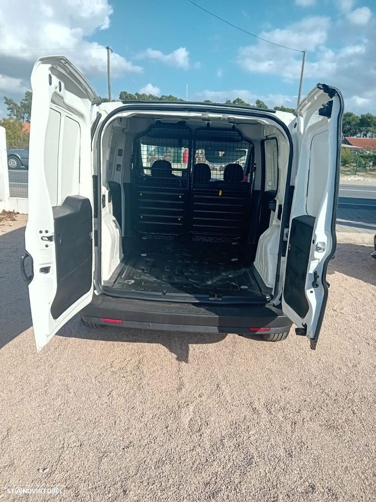 Fiat Doblo 1.3 MJ Easy 3L - 5