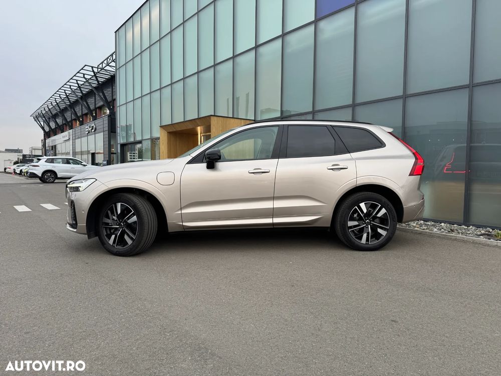 Volvo XC 60 T6 AWD Plus Dark - 2