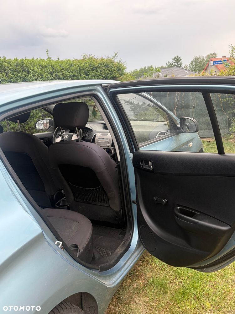 Hyundai i20 - 8