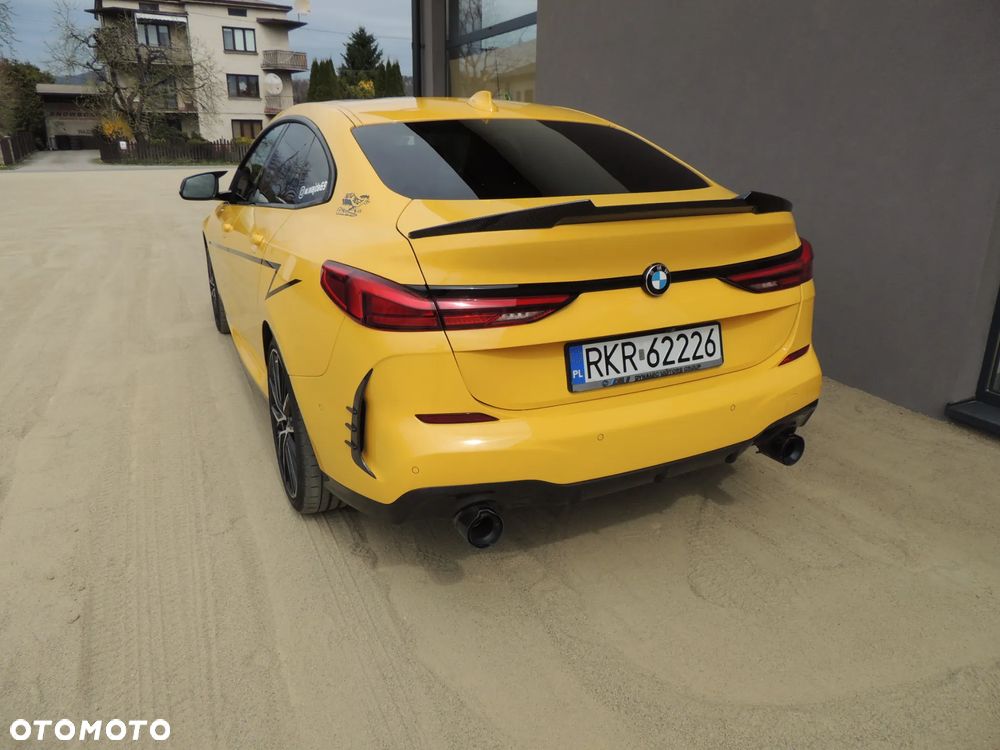 BMW Seria 2 220d xDrive - 13