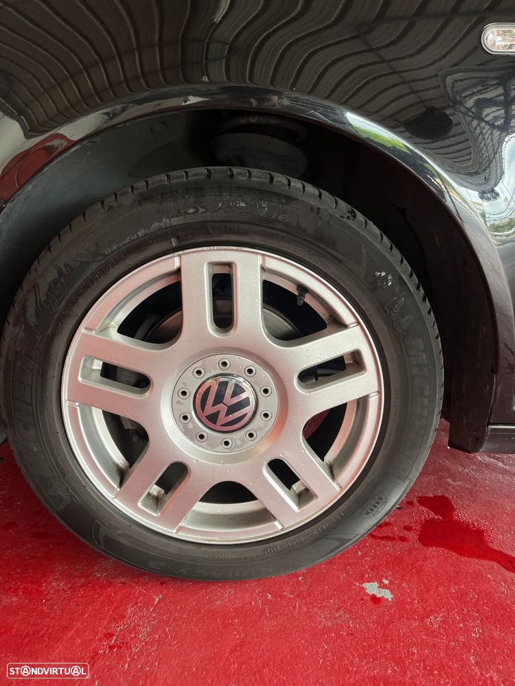 VW Golf Variant 1.9 TDi Confl Tip AC - 8