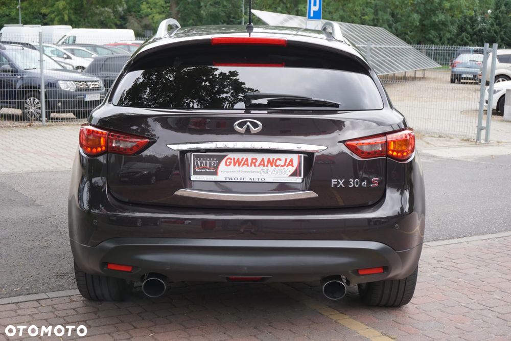 Infiniti FX FX30d AWD S - 4