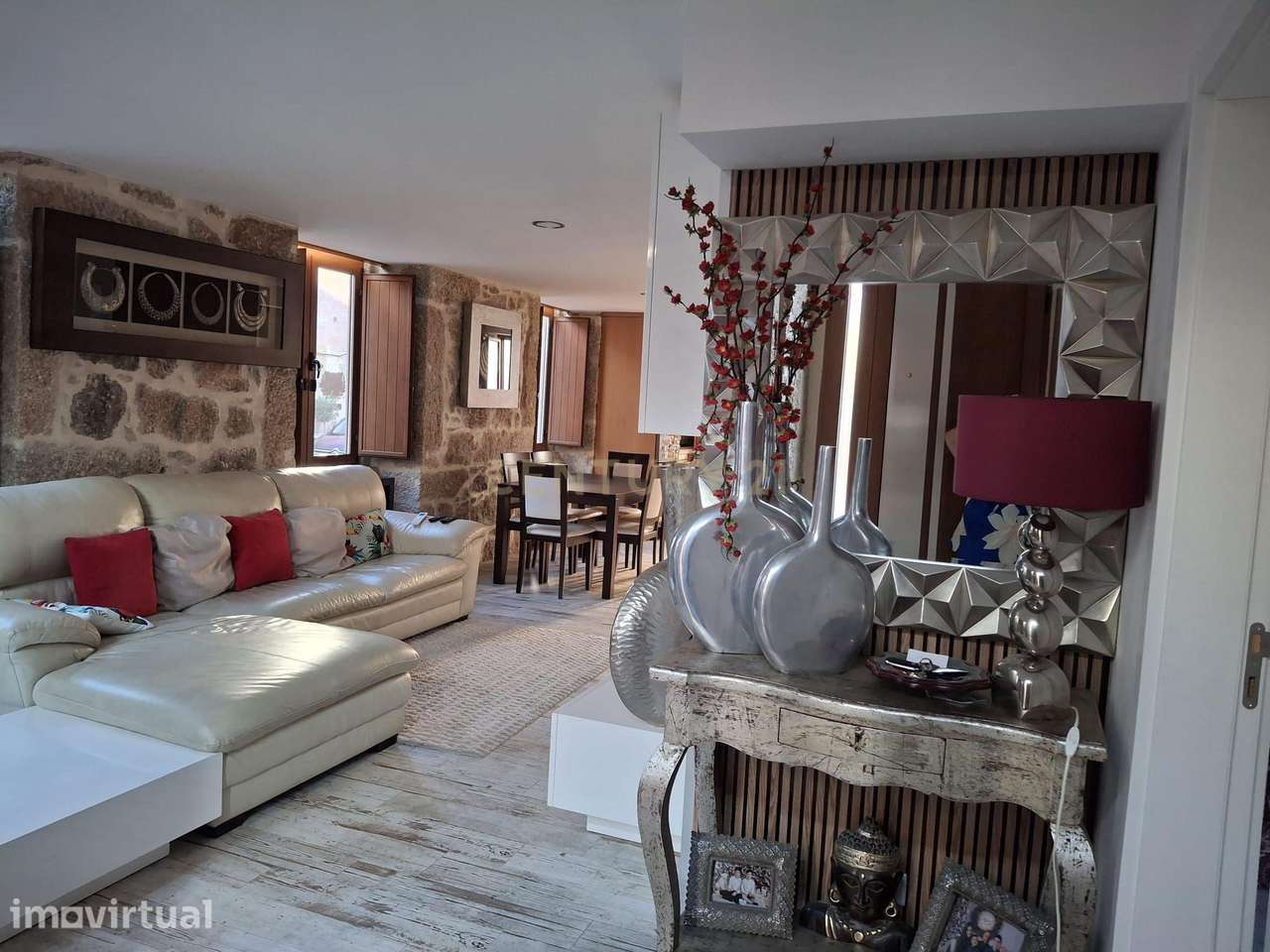 Moradia T3 Renovada no Coração de Castelo Branco - Grande imagem: 4/15