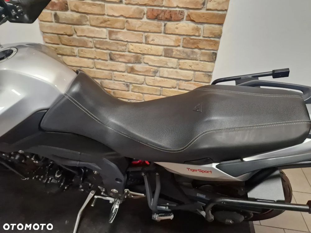 Triumph Tiger - 30