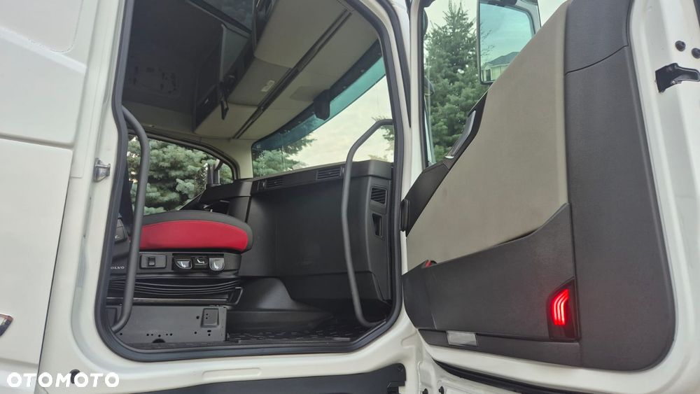 Volvo VOLVO///FH///460///2020///GLOBETROTTER/// - 17