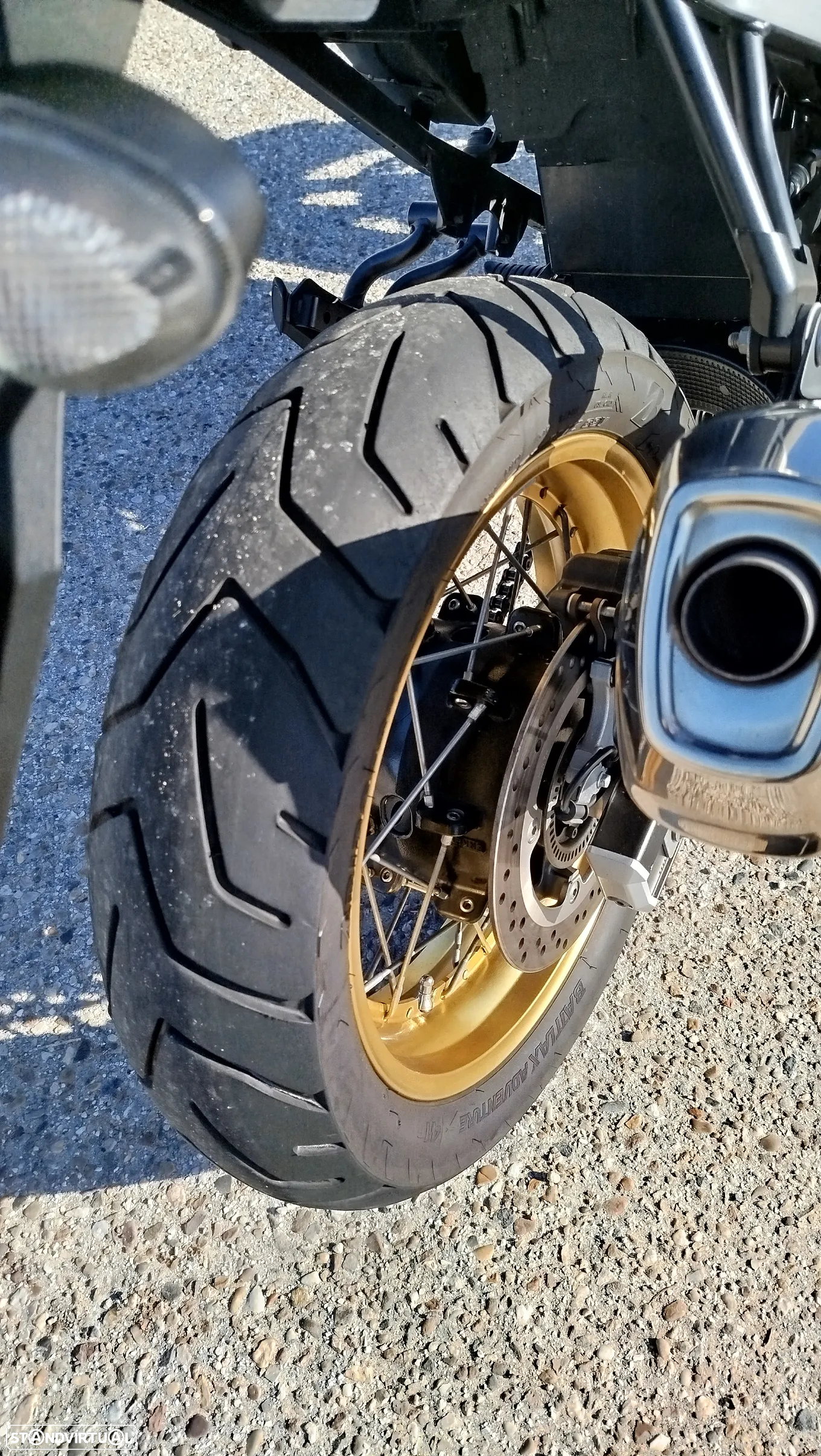 Suzuki DL V-STROM - 4