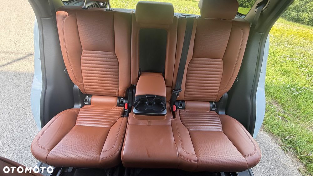 Land Rover Discovery Sport TD4 Dynamic - 32