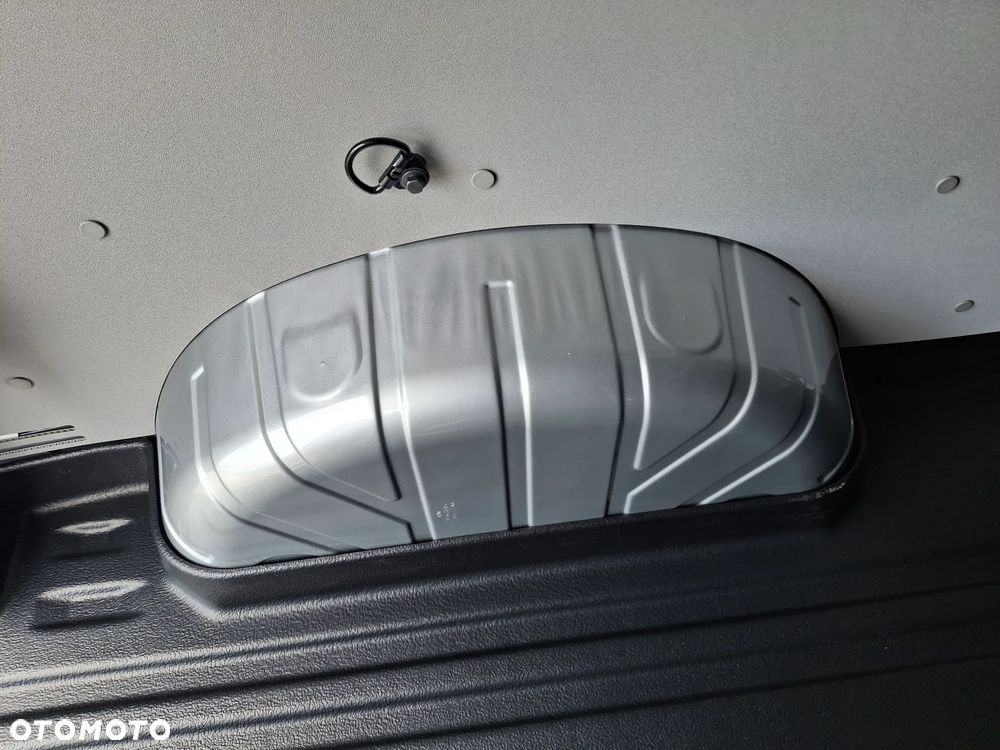 Volkswagen Transporter - 15