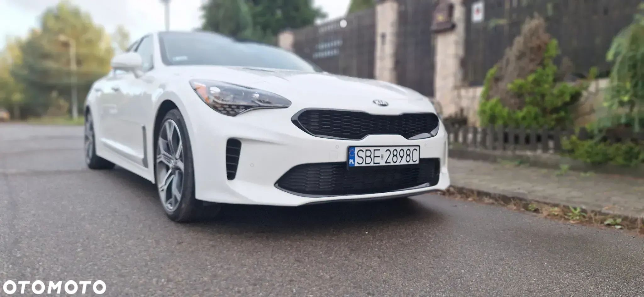 Kia Stinger - 1