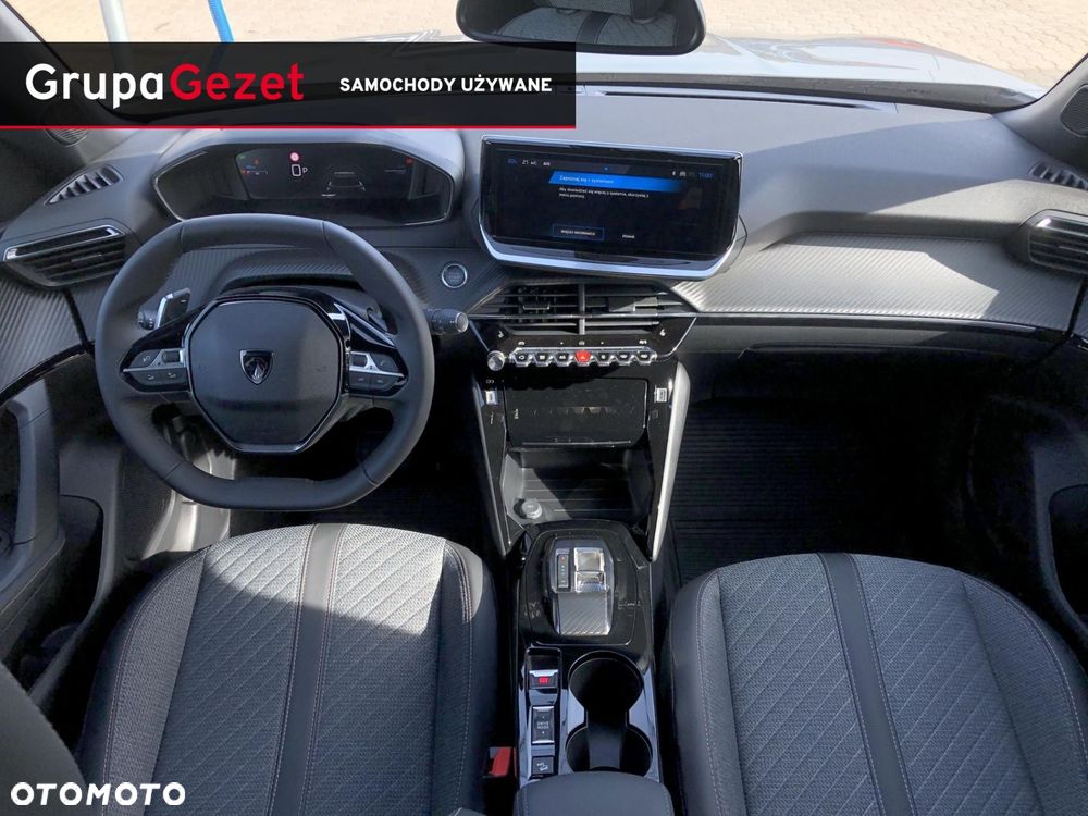 Peugeot 2008 - 10