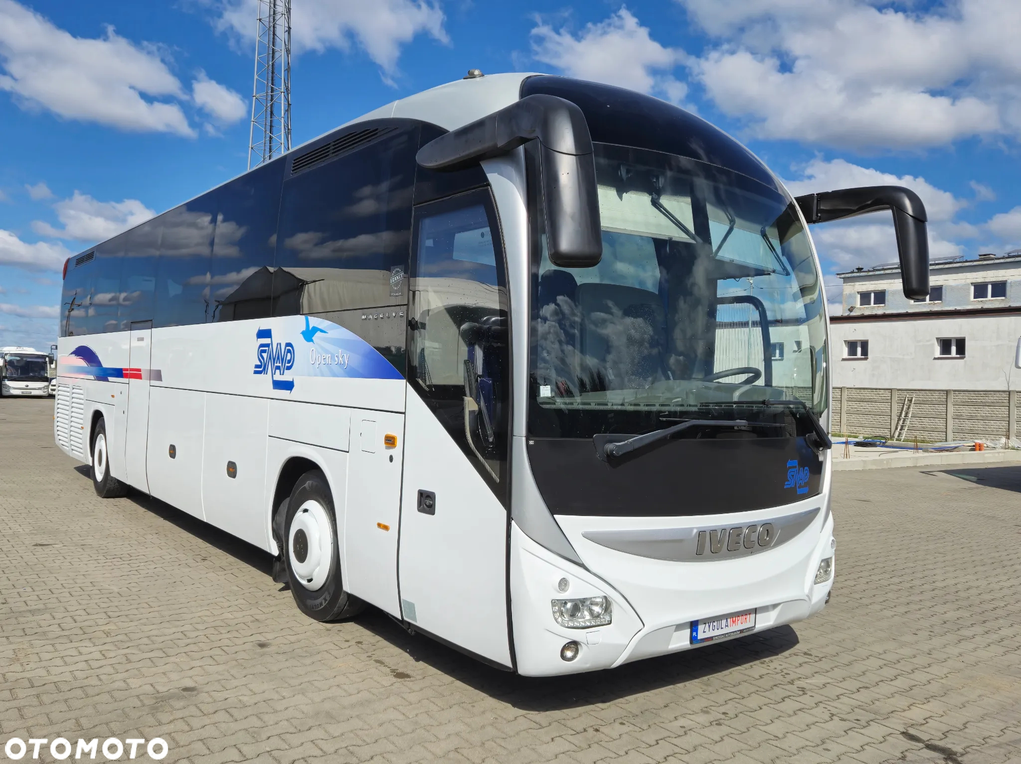 Iveco MAGELYS HD / SPROWADZONY / SPROWADZONY Z FRANCJI/ MANUAL/ PANORAMA DACH / EURO 6 - 2