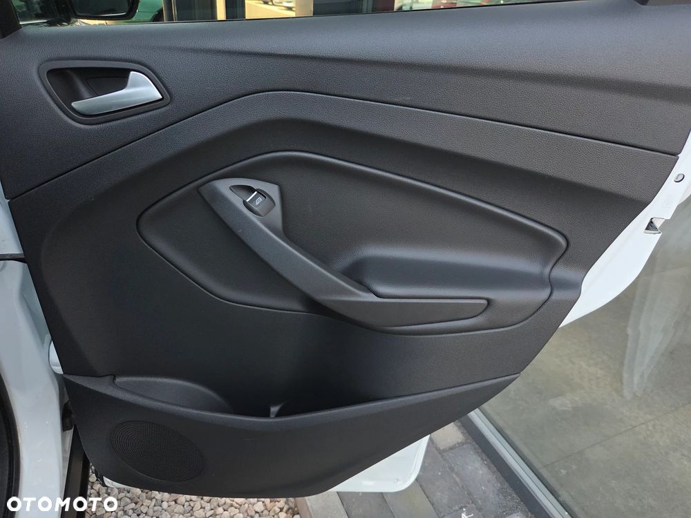 Ford Kuga 1.5 EcoBoost 2x4 Business Edition - 12