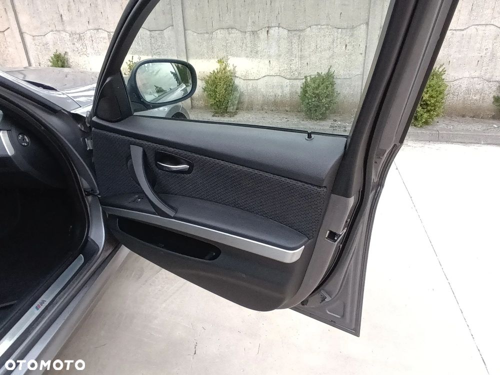 BMW Seria 3 - 13
