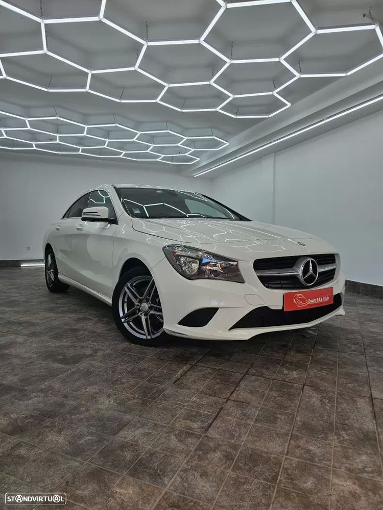 Mercedes-Benz CLA 180 d Urban - 26
