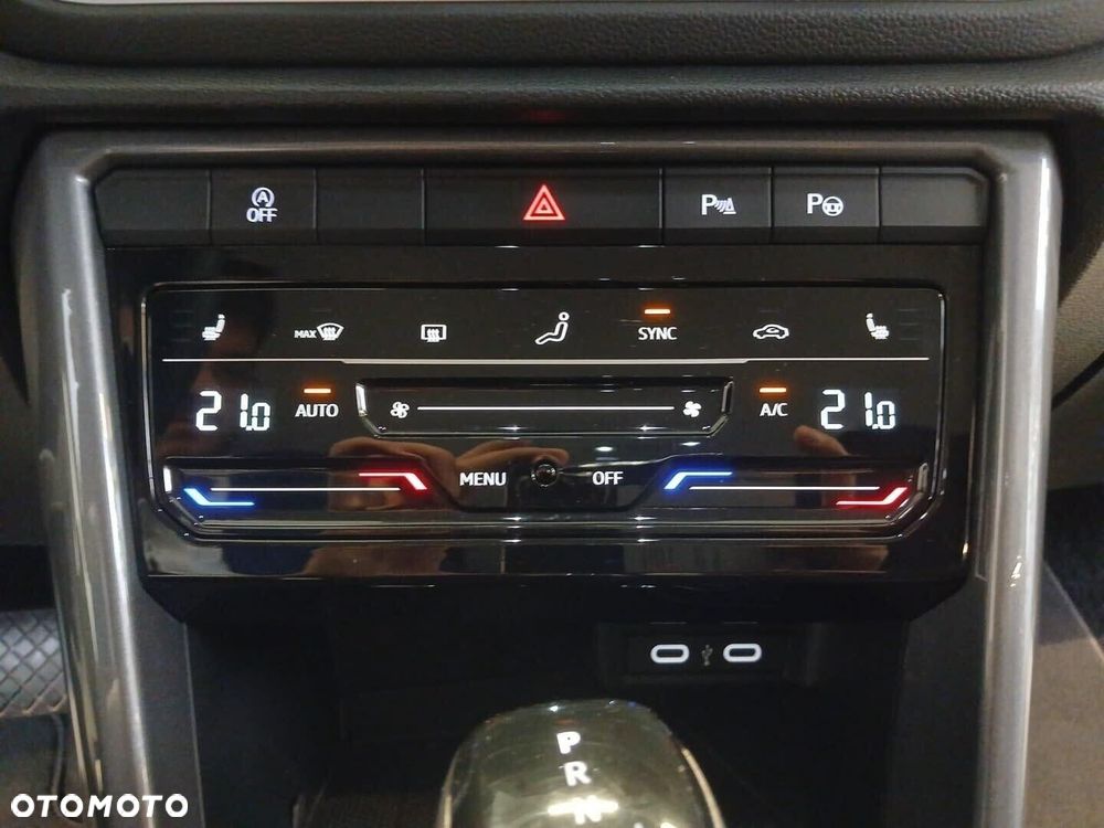 Volkswagen T-Roc 1.5 TSI Style DSG - 16