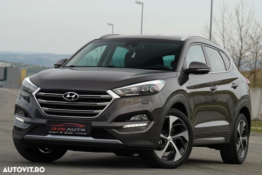 Hyundai Tucson 2.0 CRDI 4WD Automatik Style - 1